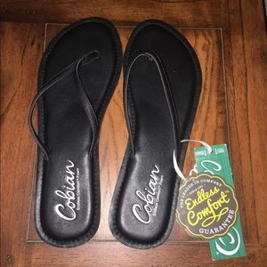 NWT Cobian Nias Black Sandals Size 11
